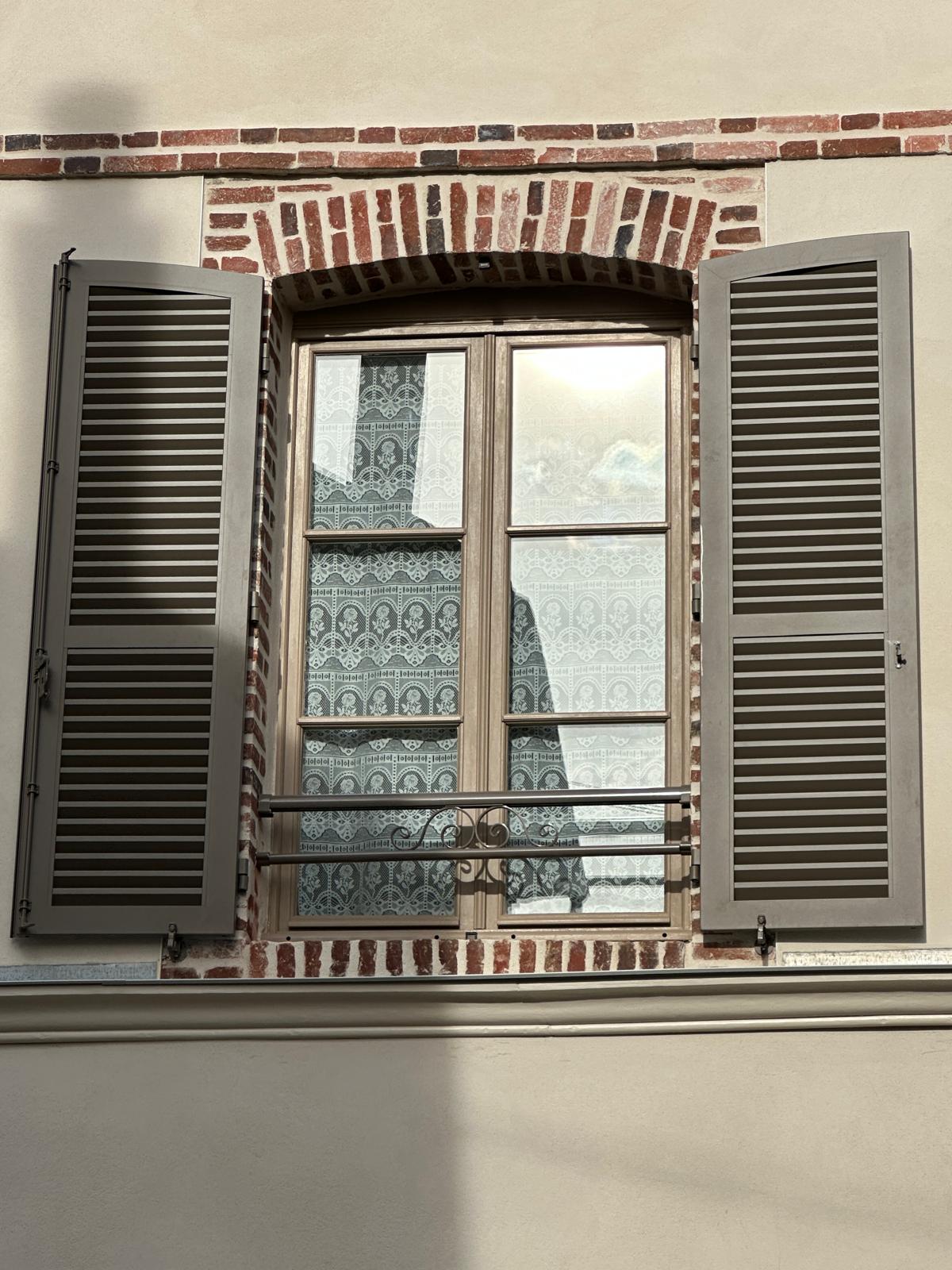 Menuiserie PVC, alu, bois — chantier réalisé par Le QG de l'Habitat