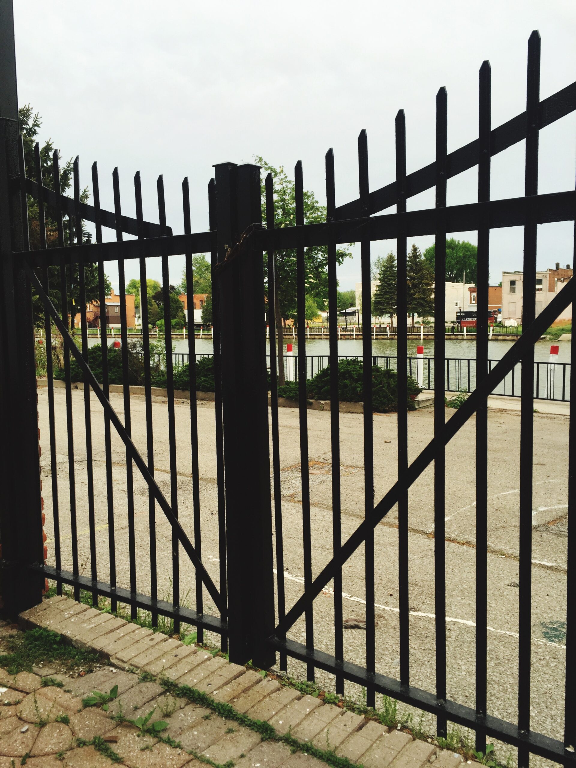 vue-de-l-entree-du-parc